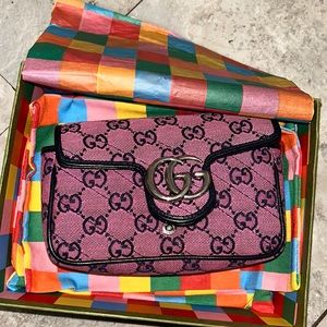 COPY - Pink Gucci purse